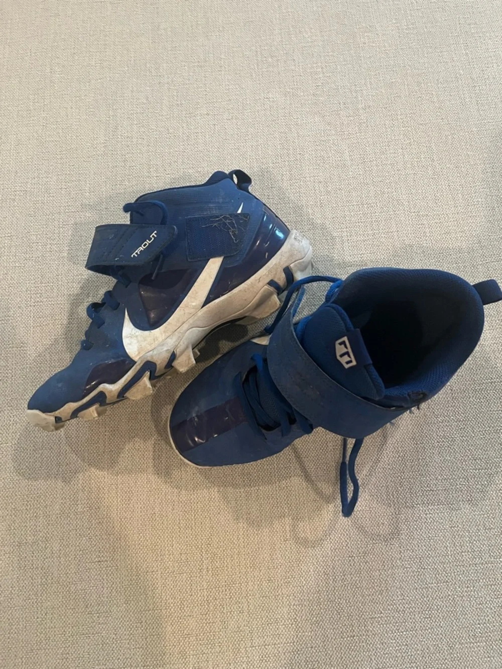Nike Kids Blue and White High-Top football cleats